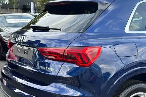 Audi Q3 1.5 TFSI CoD 35 S line S Tronic Euro 6 (s/s) 5dr Thumbnail #8