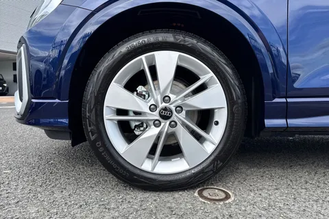 Audi Q2 1.0 TFSI 30 S line Euro 6 (s/s) 5dr Thumbnail #10