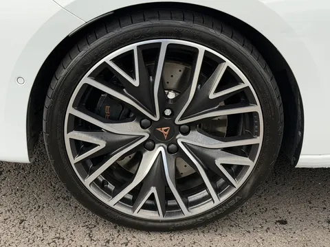 DK74YDA CUPRA Leon 2.0 TSI 300 VZ2 5dr DSG ** PANORAMIC SUNROOF** Thumbnail #7