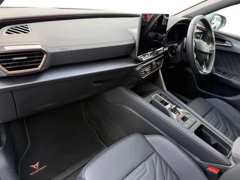 DK74YDA CUPRA Leon 2.0 TSI 300 VZ2 5dr DSG ** PANORAMIC SUNROOF** Thumbnail #9