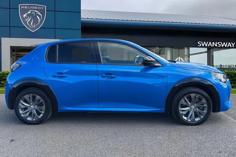 KE22OCA PEUGEOT e-208 50kWh Allure Premium Auto 5dr (7kW Charger) Thumbnail #4