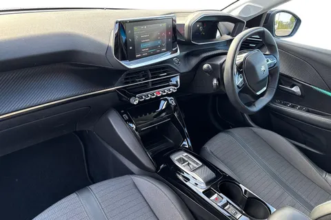 KE22OCA PEUGEOT e-208 50kWh Allure Premium Auto 5dr (7kW Charger) Thumbnail #9