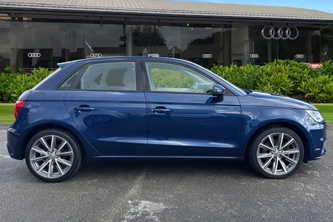 PE68VRO Audi A1 Sport Nav 1.4 TFSI 125 PS S tronic Thumbnail #4