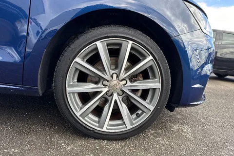 PE68VRO Audi A1 Sport Nav 1.4 TFSI 125 PS S tronic Thumbnail #7