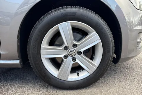 GD16XLR Volkswagen Golf 1.6 TDI 110 Match Edition 5dr ⭐1 Year VW warranty⭐ Thumbnail #7