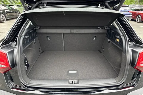 PJ25BKV Audi Q2 Sport 30 TFSI 116 PS 6-speed Thumbnail #7