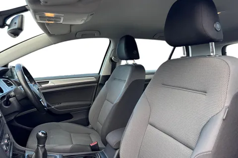 GD16XLR Volkswagen Golf 1.6 TDI 110 Match Edition 5dr ⭐1 Year VW warranty⭐ Thumbnail #11