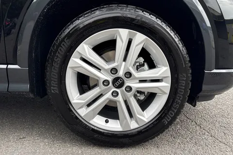 PJ25BKV Audi Q2 Sport 30 TFSI 116 PS 6-speed Thumbnail #10