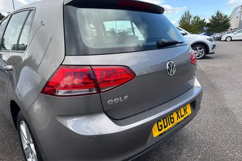 15 of 56 for VOLKSWAGEN GOLF 1.6 TDI 110 Match Edition 5dr