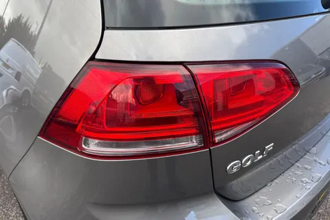 24 of 56 for VOLKSWAGEN GOLF 1.6 TDI 110 Match Edition 5dr