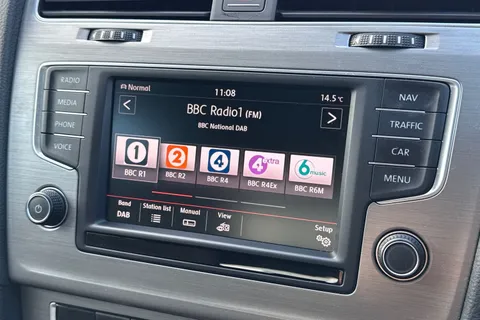 45 of 56 for VOLKSWAGEN GOLF 1.6 TDI 110 Match Edition 5dr