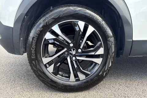 BJ72VJY PEUGEOT 2008 1.2 PureTech Allure Premium + Euro 6 (s/s) 5dr Thumbnail #11