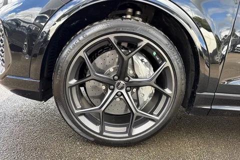 Audi RS Q8 4.0 TFSI V8 Performance Carbon Vorsprung Tiptronic quattro Euro 6 (s/s) 5dr Thumbnail #11