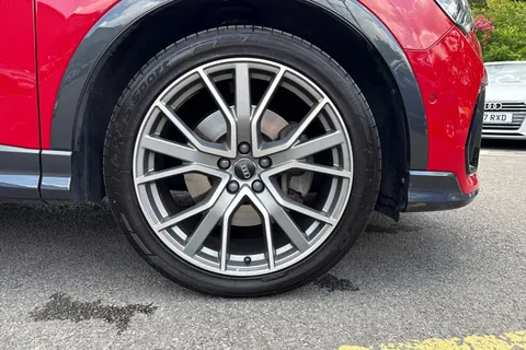 AO19AWW Audi Q3 2.0 TDI 40 Vorsprung S Tronic quattro Euro 6 (s/s) 5dr Thumbnail #7