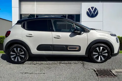 CY72HBB Citroën C3 1.2 PureTech C-Series Edition Euro 6 (s/s) 5dr Thumbnail #4