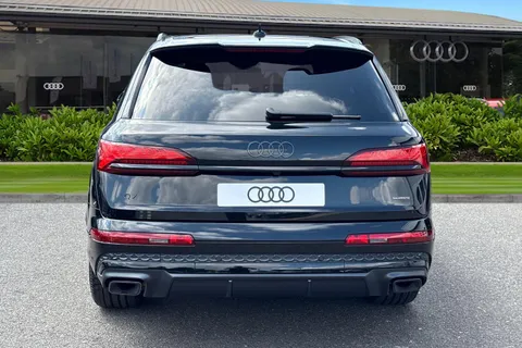 Audi Q7 3.0 TDI V6 45 Black Edition Tiptronic quattro Euro 6 (s/s) 5dr Thumbnail #5
