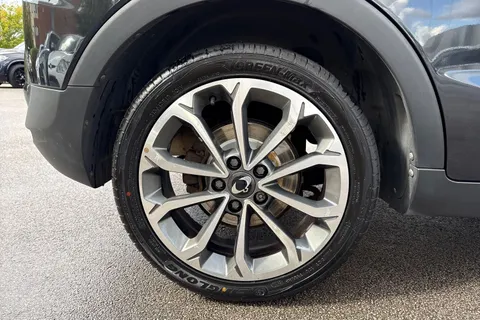 PF18LGO Ssangyong Tivoli 1.6 e-XGi ELX Euro 6 (s/s) 5dr Thumbnail #10