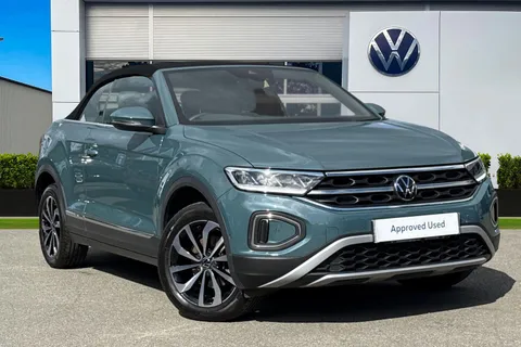DG72KBZ Volkswagen T-Roc Convertible 1.5 TSI DSG Style | Heated Seats | App Connect Thumbnail #2