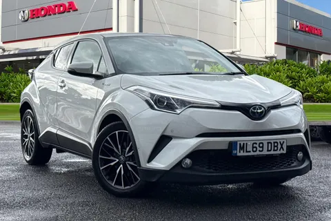 ML69DBX Toyota C-Hr 1.8 Hybrid Excel 5dr CVT Thumbnail #2