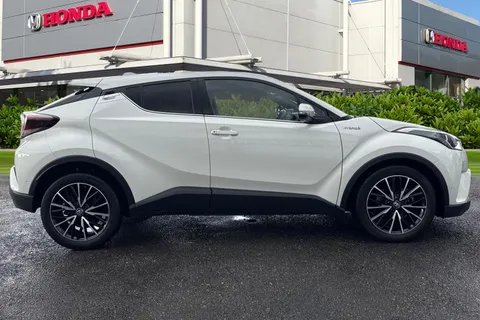 ML69DBX Toyota C-Hr 1.8 Hybrid Excel 5dr CVT Thumbnail #4