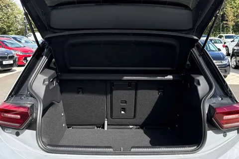 ML25YZB Volkswagen ID.3 150kW Match Pro 59kWh 5dr Auto **HEAT PUMP + INTERIOR COMFORT PACK** Thumbnail #7