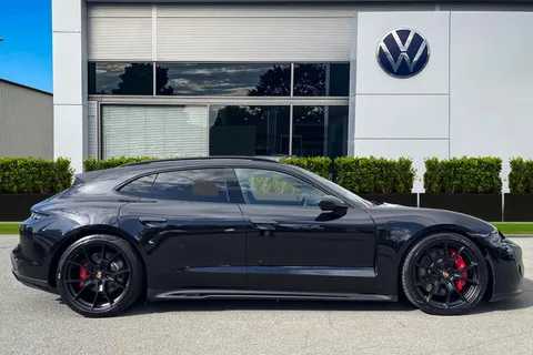 KR23OSP Porsche Taycan Performance Plus 93.4kWh GTS Sport Turismo Auto 4WD 5dr (11kW Charger) Thumbnail #3