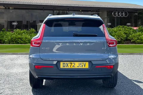 DX72JSV Volvo Xc40 2.0 B3 MHEV Plus DCT Auto Euro 6 (s/s) 5dr Thumbnail #5