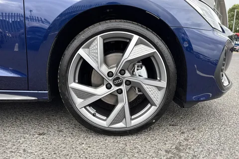  Audi A3 2.0 TDI Black Edition Sportback S Tronic Euro 6 (s/s) 5dr Thumbnail #13