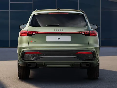  Audi Q5 2.0 TFSI Edition 1 Sportback S Tronic quattro Euro 6 (s/s) 5dr Thumbnail #4