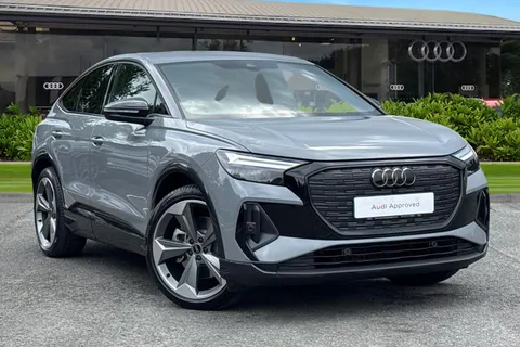 PJ25RTV Audi Q4 e-tron Q4 Sportback Black Edition 45 e-tron  210,00 kW Thumbnail #2