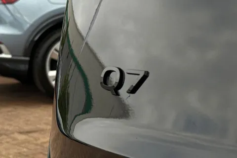 Audi Q7 3.0 TDI V6 Black Edition Tiptronic quattro Euro 6 (s/s) 5dr Thumbnail #50