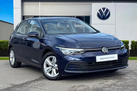 CX72OMH Volkswagen Golf 1.5 eTSI 150 Life 5dr DSG Thumbnail #2