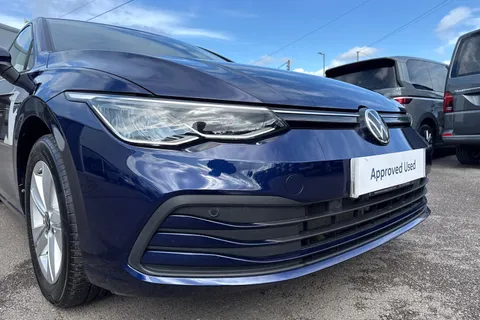 CX72OMH Volkswagen Golf 1.5 eTSI 150 Life 5dr DSG Thumbnail #9