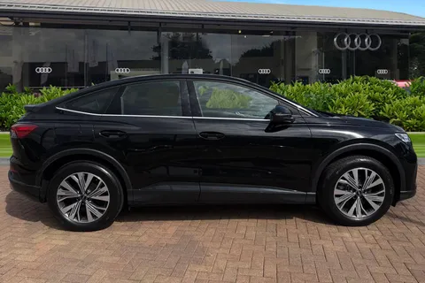 Audi Q4 e-tron 35 Sport Sportback Auto 5dr 55kWh Thumbnail #4