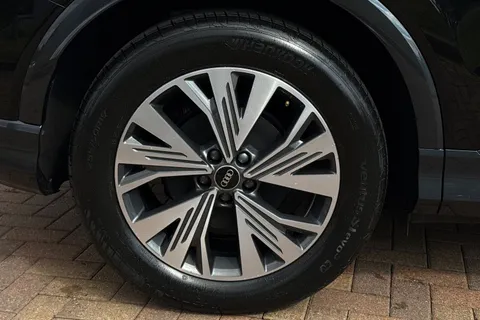 Audi Q4 e-tron 35 Sport Sportback Auto 5dr 55kWh Thumbnail #11