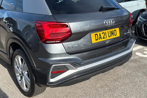 DA21UMO Audi Q2 S line 35 TFSI 150 PS S tronic Thumbnail #8