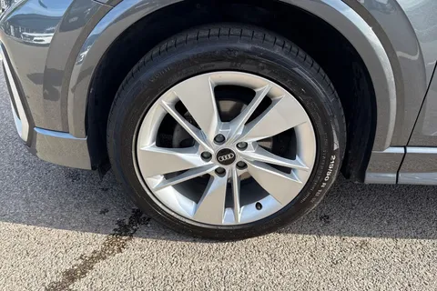 DA21UMO Audi Q2 S line 35 TFSI 150 PS S tronic Thumbnail #10