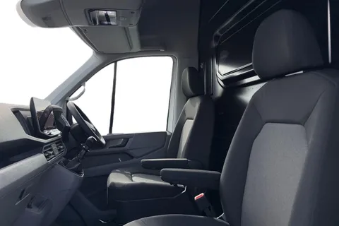 BD25CYF Volkswagen Crafter 2.0 TDI 163PS HDE Commerce Plus High Roof Van Thumbnail #11