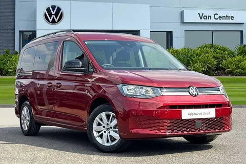 BD25AFF Volkswagen Caddy Maxi 2.0 TDI 122ps Maxi Life 7 Seat DSG 2025-Delivery Mileage Only Thumbnail #2