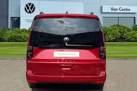 BD25AFF Volkswagen Caddy Maxi 2.0 TDI 122ps Maxi Life 7 Seat DSG 2025-Delivery Mileage Only Thumbnail #8