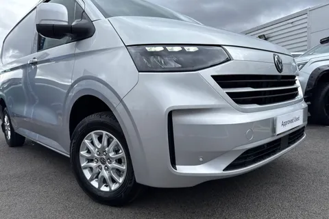 BT25CUW Volkswagen Transporter 2.0 TDI 110 Commerce Pro Van Thumbnail #9