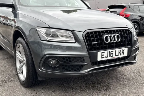 EJ16LKK Audi Q5 2.0 TDI S line Plus S Tronic quattro Euro 6 (s/s) 5dr Thumbnail #9