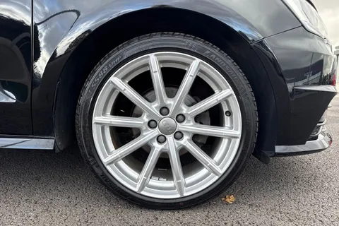 GJ68XOR Audi A1 1.0 TFSI S line Euro 6 (s/s) 3dr (Nav) Thumbnail #10