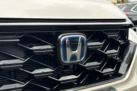 27 of 56 for HONDA CR-V 2.0 ePHEV Advance Tech 5dr eCVT