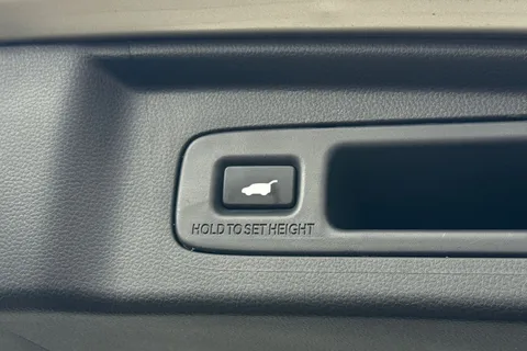 30 of 56 for HONDA CR-V 2.0 ePHEV Advance Tech 5dr eCVT