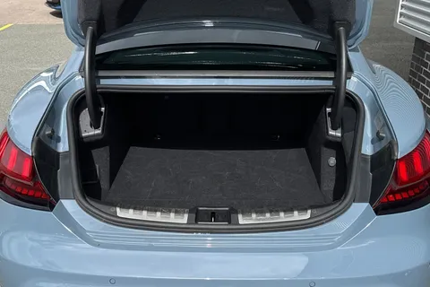 RK22KKZ Audi e-tron GT 93.4kWh Auto quattro 4dr Thumbnail #10