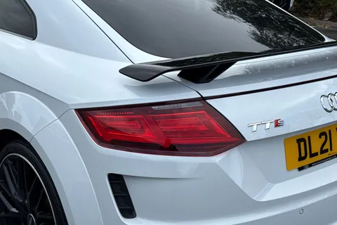 DL21VNA Audi TTS S Coup- Black Edition TFSI  320 PS S tronic Thumbnail #8