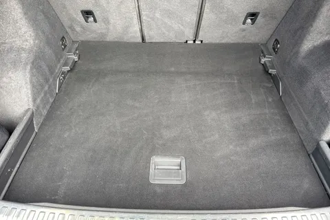 GF23BFV Audi Q3 S line 35 TFSI  150 PS S tronic Thumbnail #10