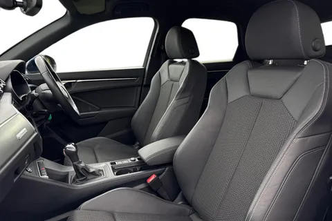 GF23BFV Audi Q3 S line 35 TFSI  150 PS S tronic Thumbnail #11