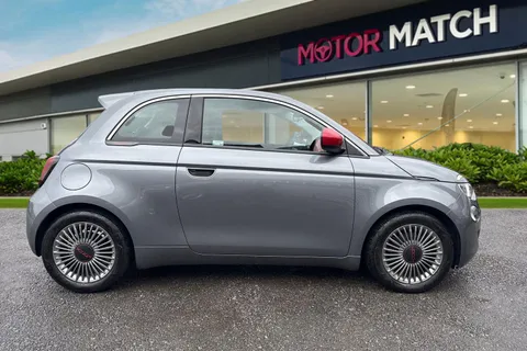 BD24FRV FIAT 500E 42kWh RED Auto 3dr Thumbnail #4